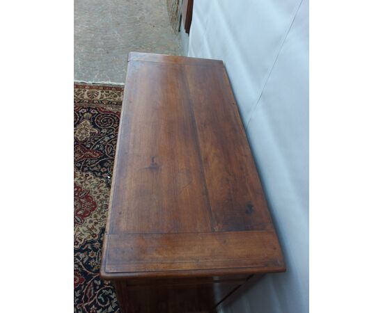SMALL TWO-DOOR SOLID WALNUT SIDEBOARD, 19th CENTURY FRANCE cm L115xW51xH99