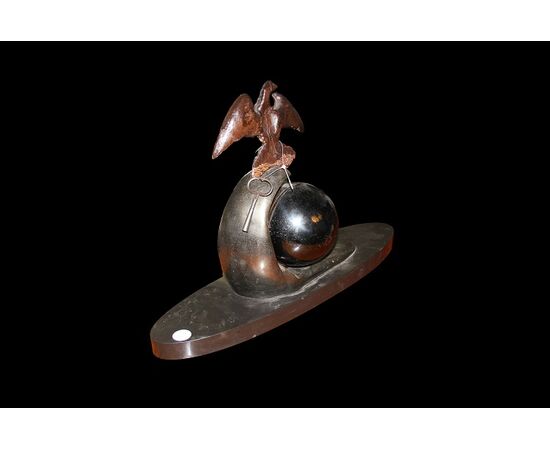Art Deco 1900s table clock with bronze eagle and marble base