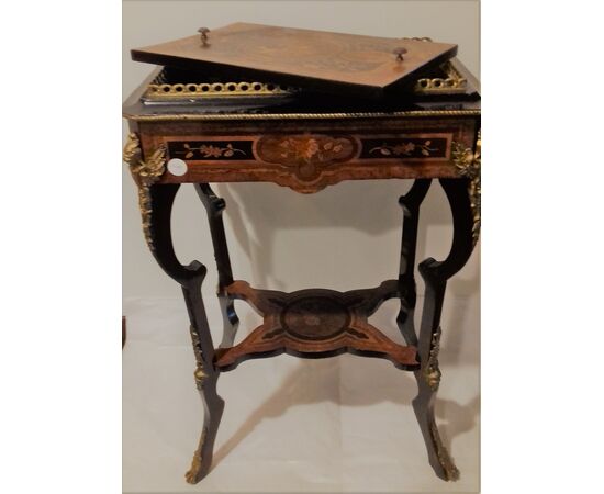 Precious ice-carrier coffee table, inlaid flower box, ebonized Napoleon III style, France, 19th century