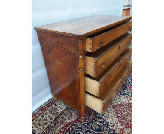 LOUIS PHILIPPE WALNUT CHEST OF DRAWERS, 19TH CENTURY, PIEDMONT - cm W 117xD55xH101
