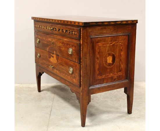 Antique inlaid walnut Louis XVI chest of drawers - Italy 18th century