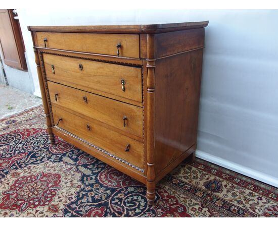 LOUIS PHILIPPE WALNUT CHEST OF DRAWERS, 19TH CENTURY, PIEDMONT - cm W 117xD55xH101