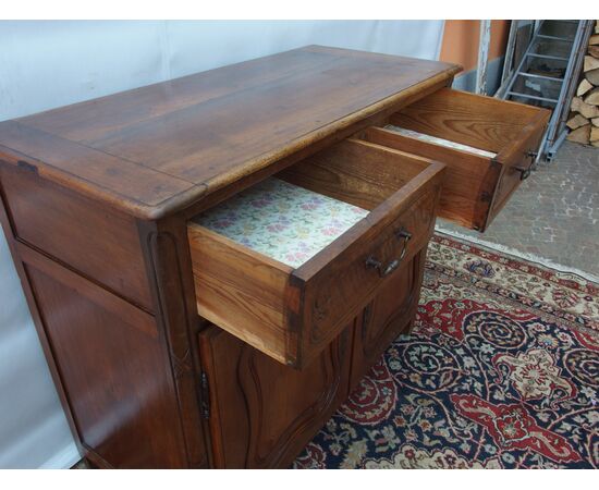 SMALL TWO-DOOR SOLID WALNUT SIDEBOARD, 19th CENTURY FRANCE cm L115xW51xH99