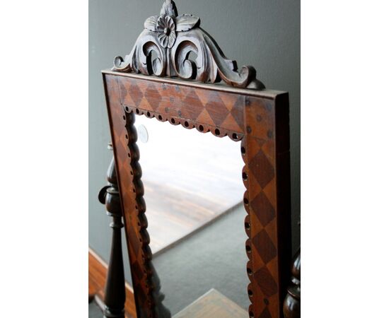 Antique tilting mirror from the 1800s in walnut wood with Northern European inlays