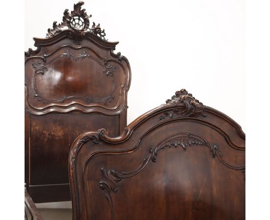 Pair of Baroque Style Beds, Italy, Early 20th Century