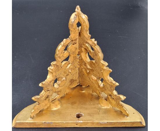 Pair of carved and gilded wall shelves – Florence, second half of the 19th century