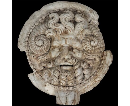 Oscillum, Jupiter and Medusa, statuary marble