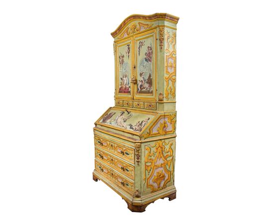 Two-body trumeau in lacquered and painted wood. Rome, 18th century.