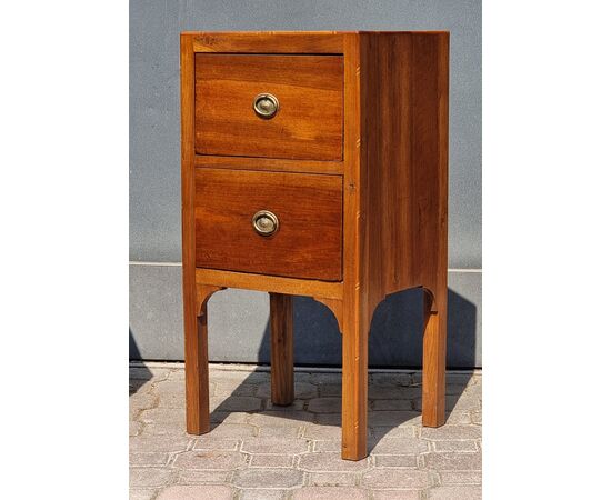 Pair of Venetian walnut bedside tables, Directory period (early 19th century)