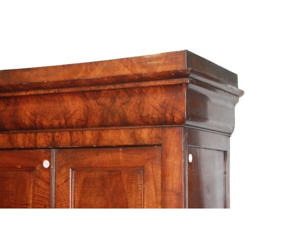 Louis Philippe Flamed Walnut Wardrobe from the 1800s