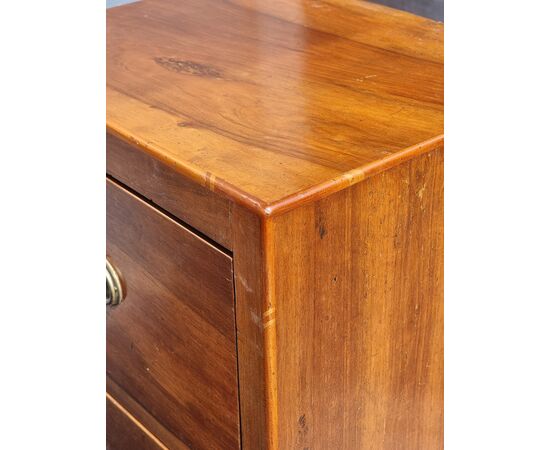Pair of Venetian walnut bedside tables, Directory period (early 19th century)