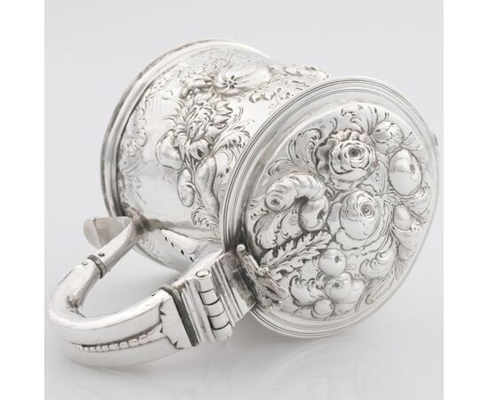 Charles II sterling silver tankard, silversmith WS, London, 1676?
