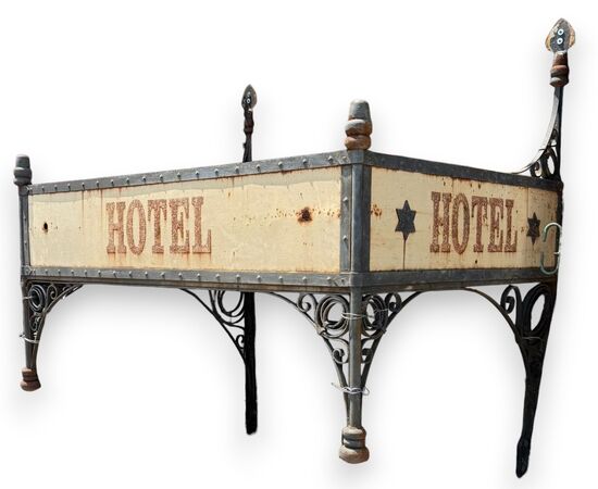 DARS645 - Tettoia per ingresso di hotel, epoca '800, misure cm L 200 x H 200 x P 150