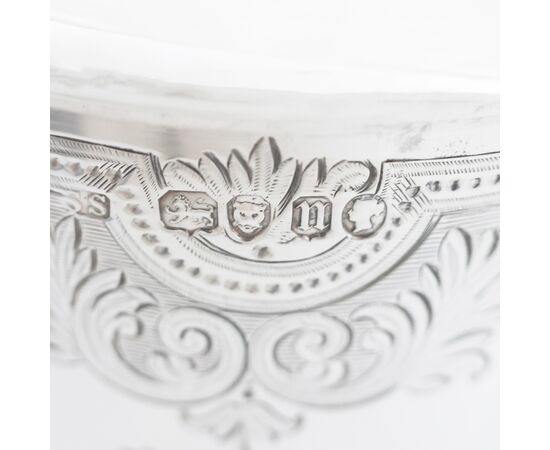 Sterling silver lidded ewer, vermeil silver interior, Queen Victoria, Samuel Smily Goldsmiths Alliance, London, 1868