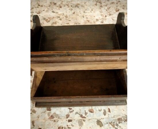 Italian walnut prie-dieu from the 1700s