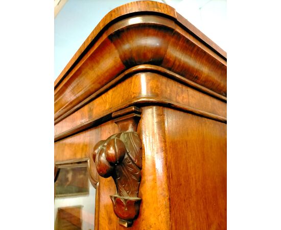 Libreria con Vetrina Elegante – Metà ‘800