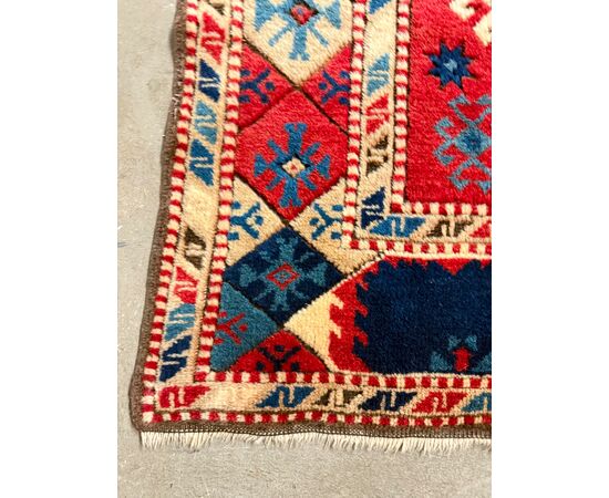 Antique Turkish rug, 19th century, wool with geometric patterns, 170x130cm