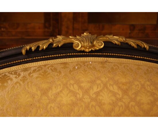 Antique French living room from the 1800s, Louis XVI style, 5 pieces with rich mercury-gilded bronze applications.