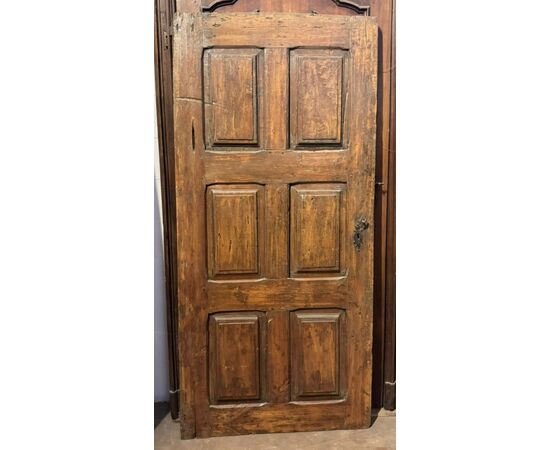 PTI764 - Antique walnut door, with six carved panels, 18th century, dimensions cm W 92 x H 195