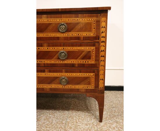 Antique Louis XVI chest of drawers, refined inlay, restored, NEGOTIABLE PRICE