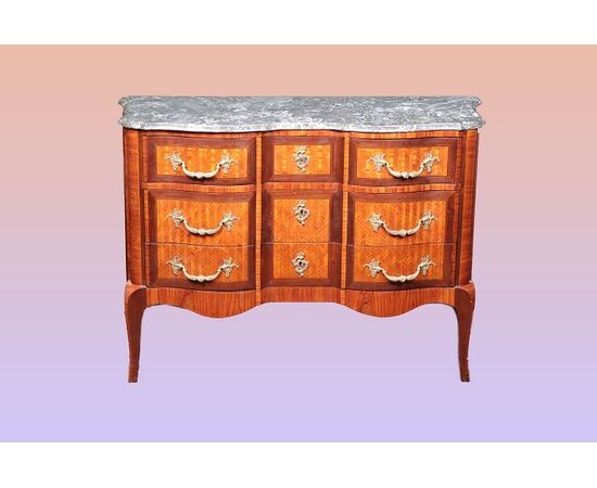 French chest of drawers from the 1800s, Transition style, with bronzes and marble