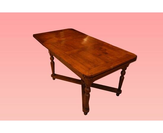 Early 1800s Italian rustic extendable pine wood table