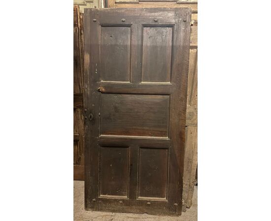 PTS766 - No. 2 walnut doors, 18th century, dimensions cm W 92/99 x H 206/200