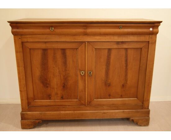 French Louis Philippe cherry wood sideboard from the 1800s
