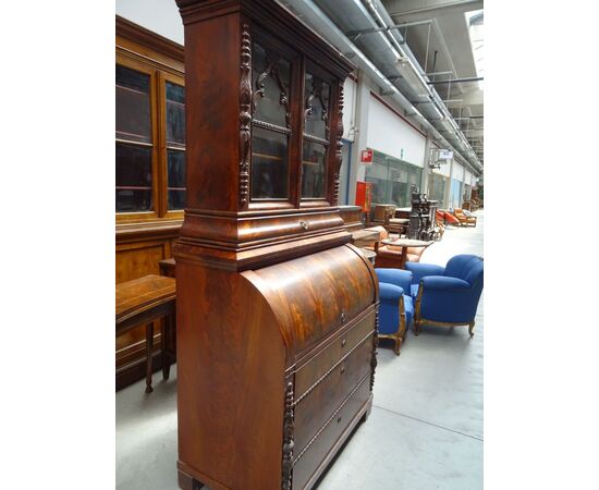 Importante trumeau del periodo Biedermeier in mogano