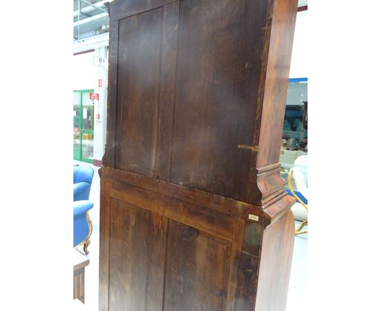 Importante trumeau del periodo Biedermeier in mogano