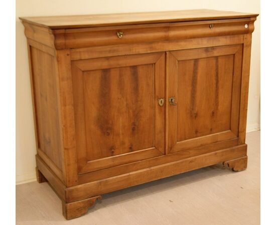 French Louis Philippe cherry wood sideboard from the 1800s