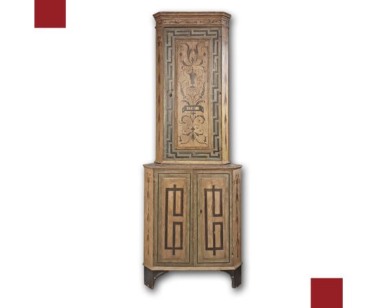 Neoclassical double-bodied corner cabinet, late 18th century