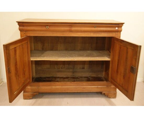 French Louis Philippe cherry wood sideboard from the 1800s