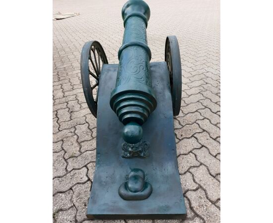 Cannone in ghisa riproduzione
