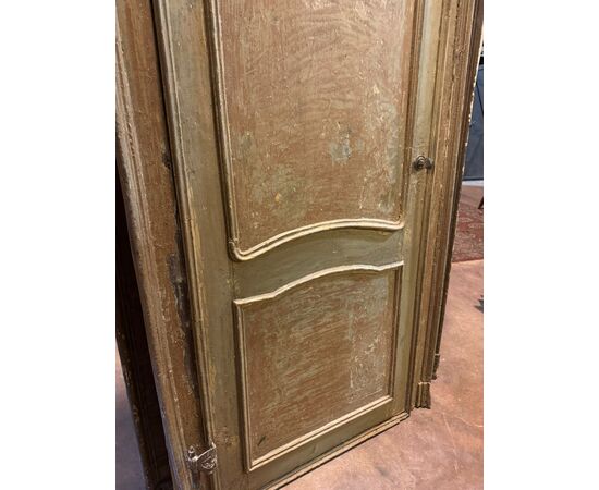 PTL694 - Stripped wooden door, with frame, 18th century, opening cm W 85 x H 209
