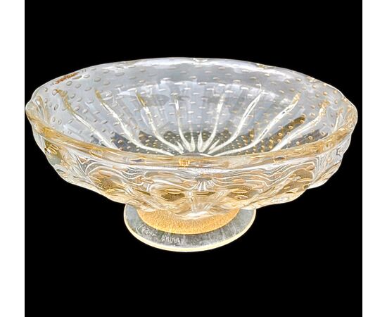 Polylobed centerpiece vase with bubble inclusions and gold leaf. Fratelli Toso, Murano.