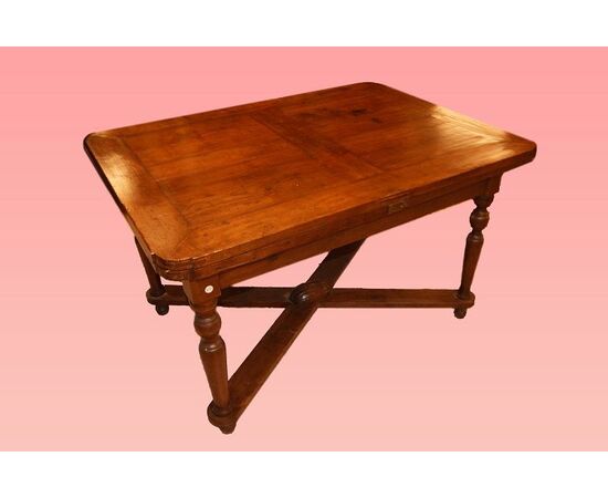 Early 1800s Italian rustic extendable pine wood table