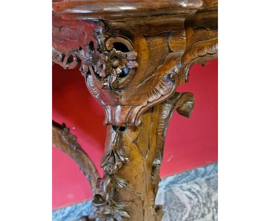 Venetian console table in walnut wood