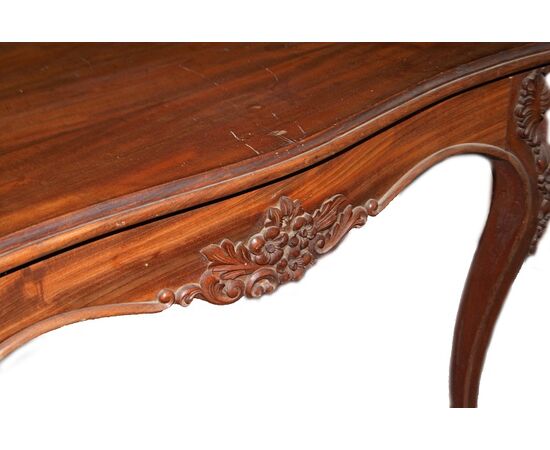 French Louis Philippe style mahogany table with side flaps
