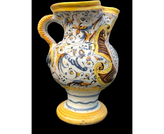 Majolica jug-ewer decorated with Raphael-style motifs and a double-headed eagle. Pesaro, Giuseppe Bertolucci's factory.