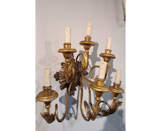 PAIR OF WOOD AND GILDED IRON WALL LIGHTS LATE 18TH CENTURY