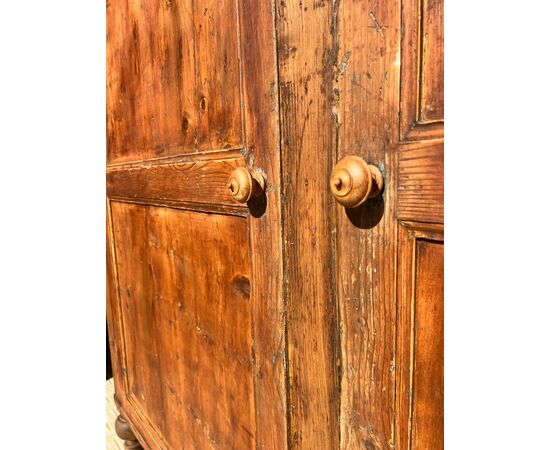Antique large pantry/larder, 19th century, fir, rustic natural finish. Dimensions: 200 x 50 cm, height 195 cm