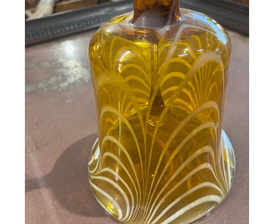 Antique large glass bell, 19th century, yellow and white. Dimensions: H 35 cm, diameter 15 cm.