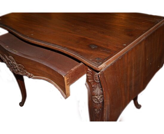 French Louis Philippe style mahogany table with side flaps