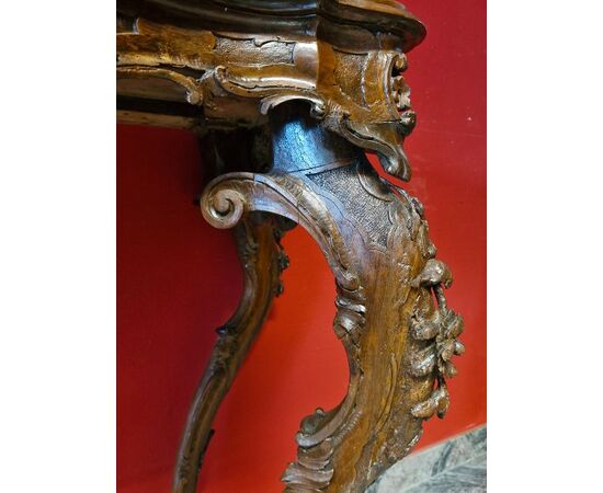 Venetian console table in walnut wood