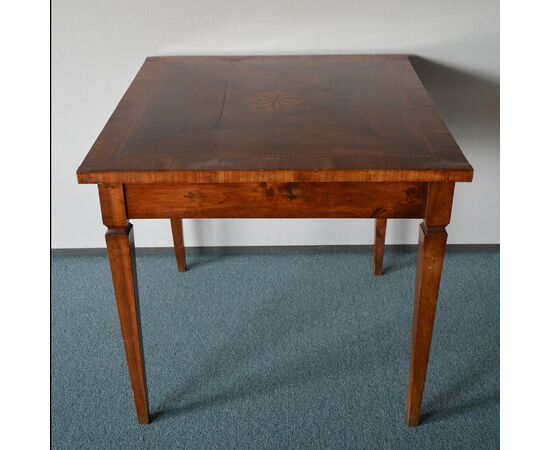 Antique gaming table