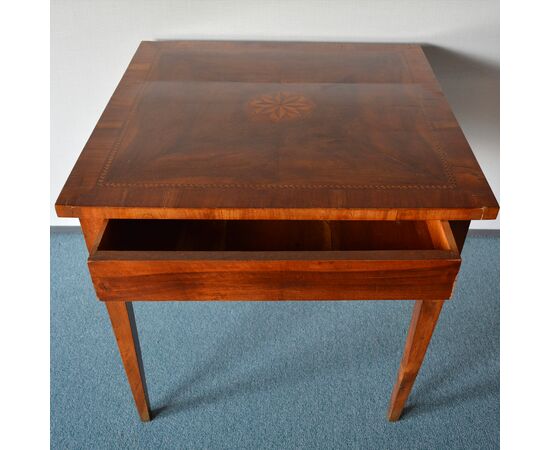 Antique gaming table