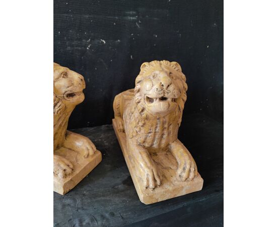 Spettacolare coppia di Leoni stile gotico, portalume - Venezia - 37x13 cm