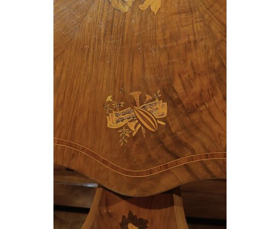 CARLO X INLAID SAIL TABLE, EARLY 19TH CENTURY