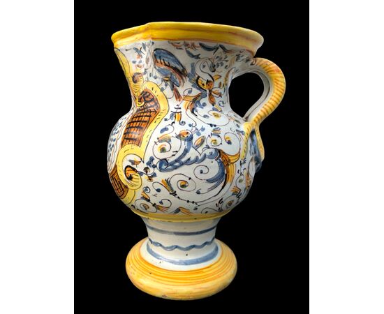 Majolica jug-ewer decorated with Raphael-style motifs and a double-headed eagle. Pesaro, Giuseppe Bertolucci's factory.